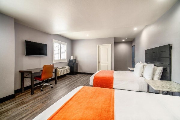 LYFE INN & SUITES by AGA - LAX Airport image 2