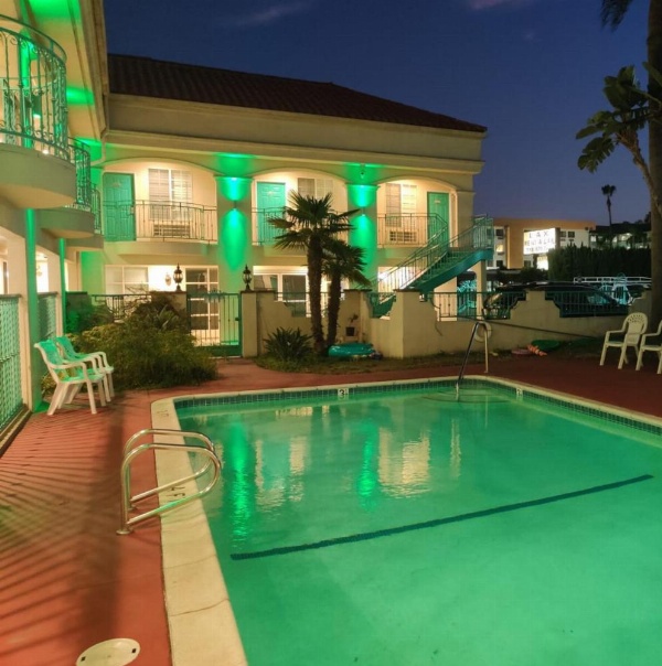 LYFE INN & SUITES by AGA - LAX Airport image 9